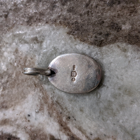 slane and slane elephant pendant - Picture 2 of 5